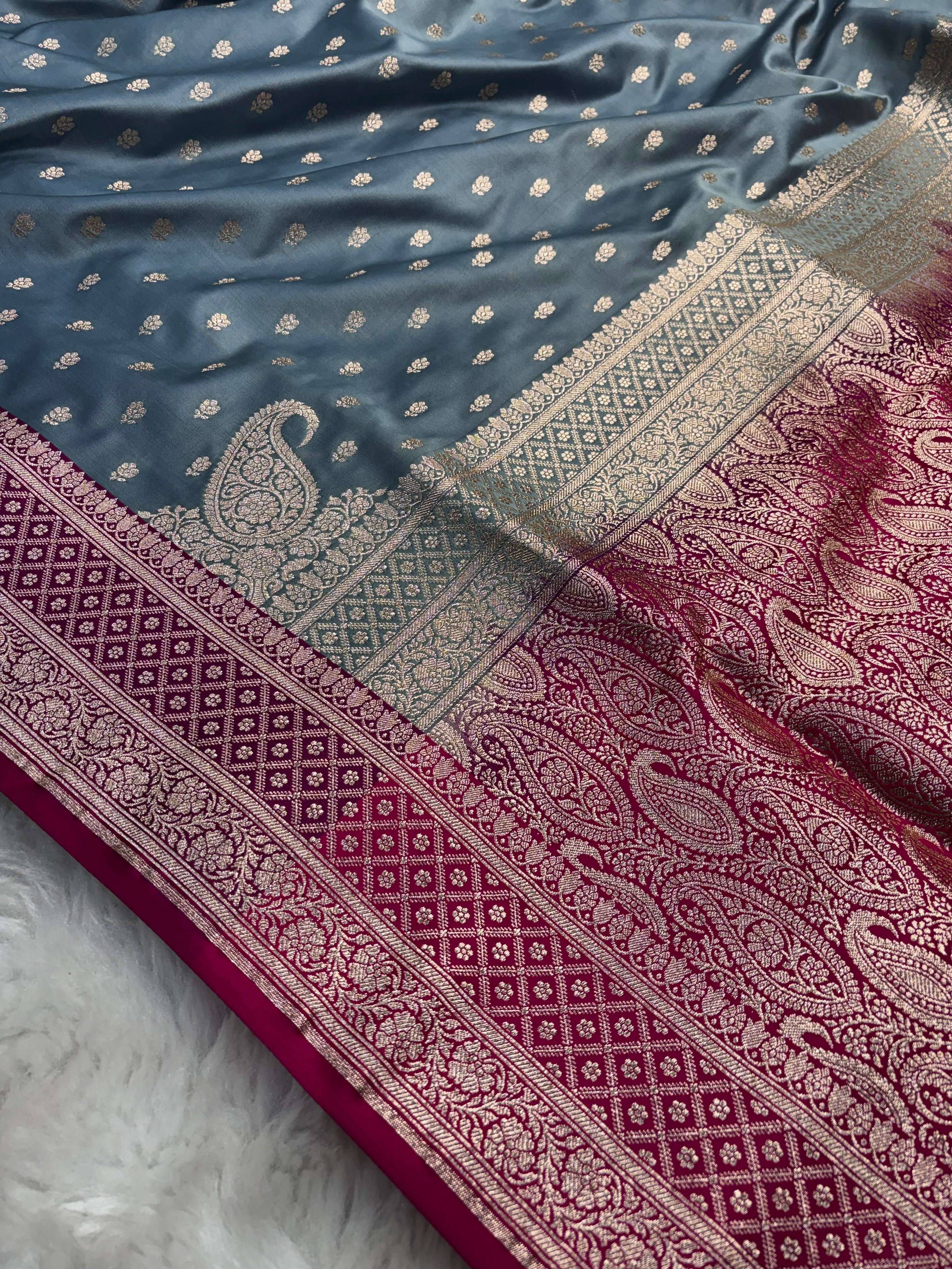 Grey Contrast Satin Katan Silk Koniya Saree SK12