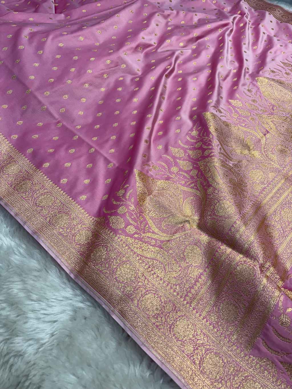 Baby Pink Satin Katan Silk Buti Saree SK17
