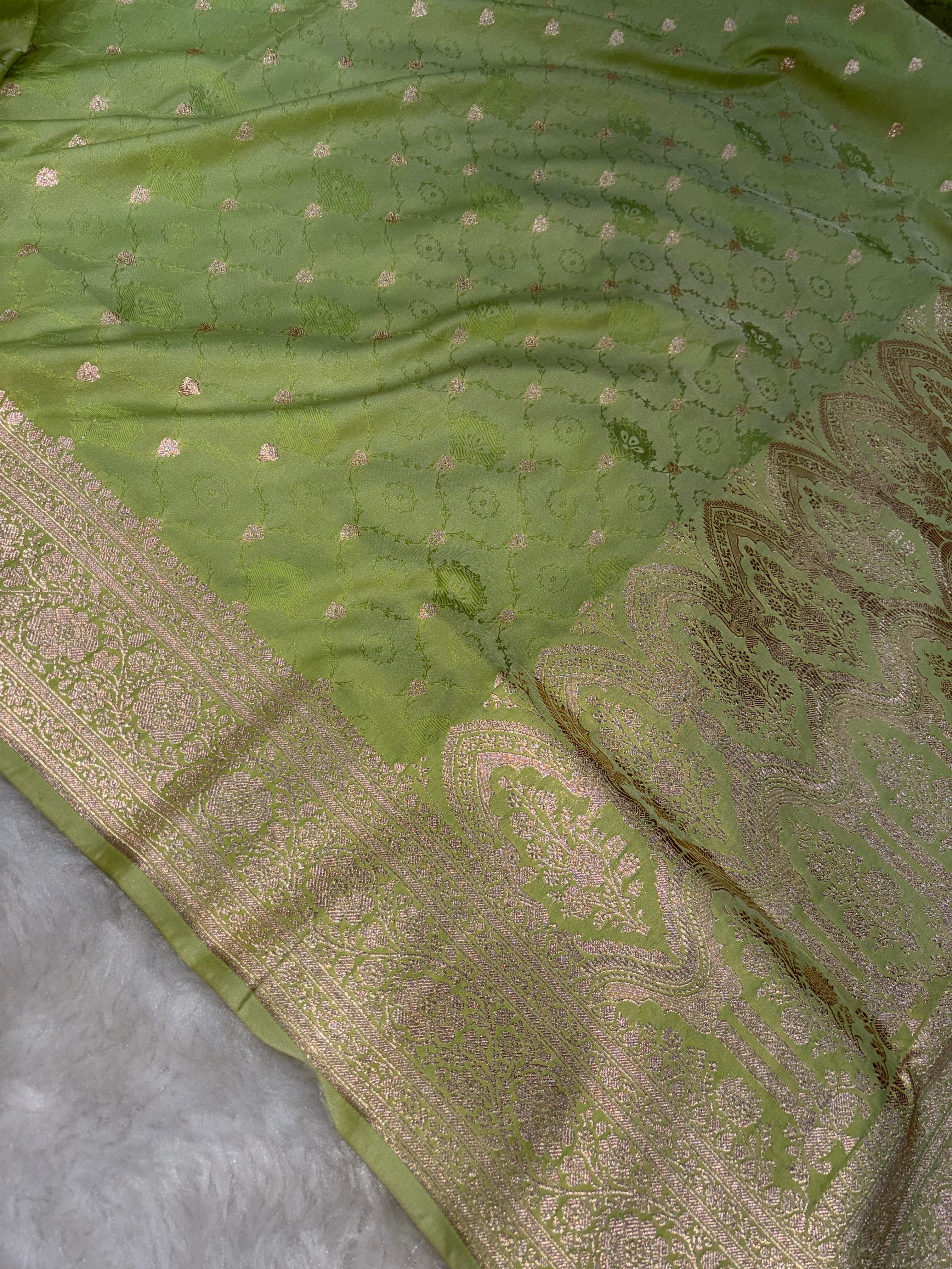 Pista Katan Silk Tanchoi Saree KS02