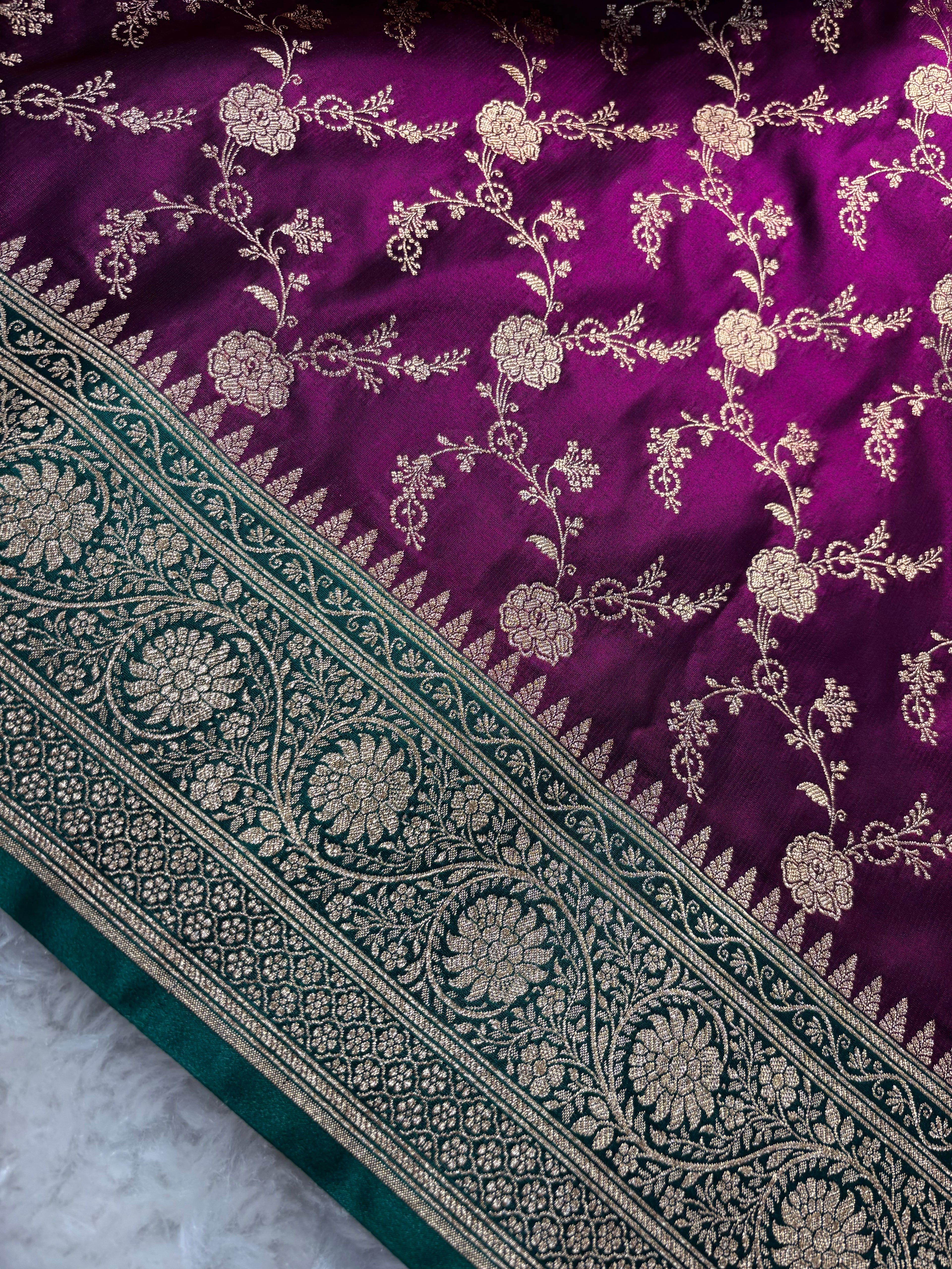 Magenta Contrast Satin Silk Jaal Saree SS03