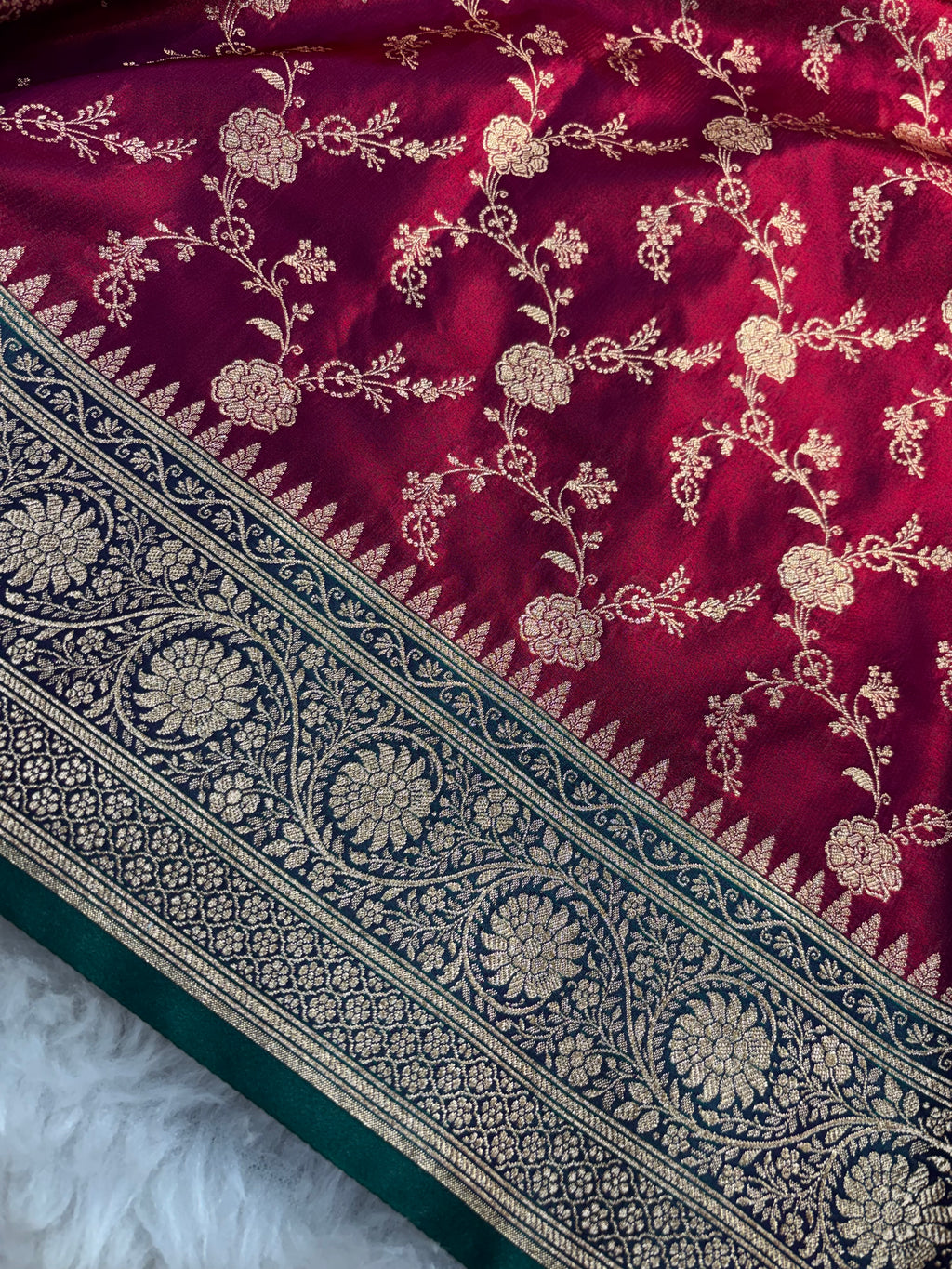Crimson Red Contrast Satin Silk Jaal Saree SS03