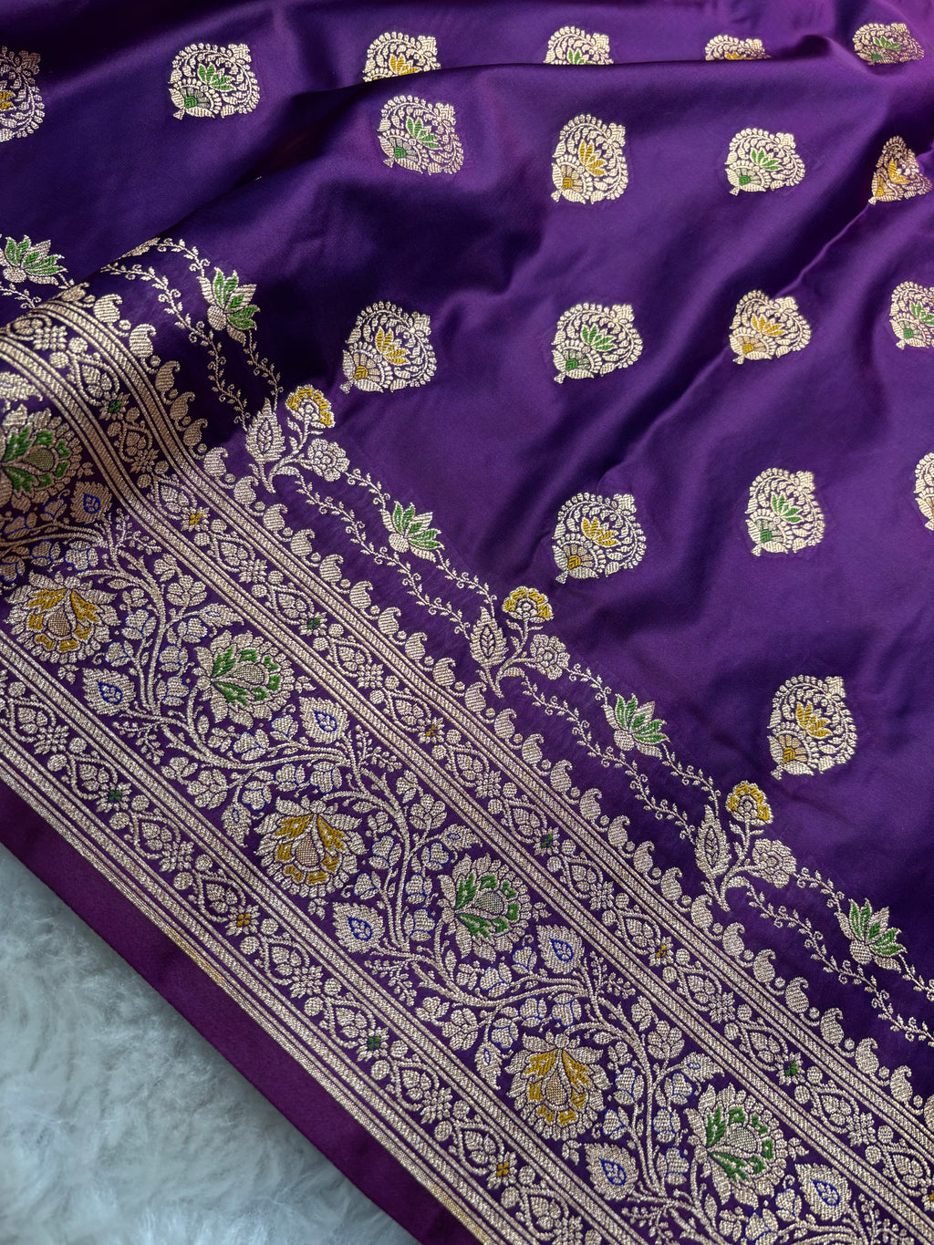 Dual Shade Purple Satin Katan Silk Meena Buti Saree SK20