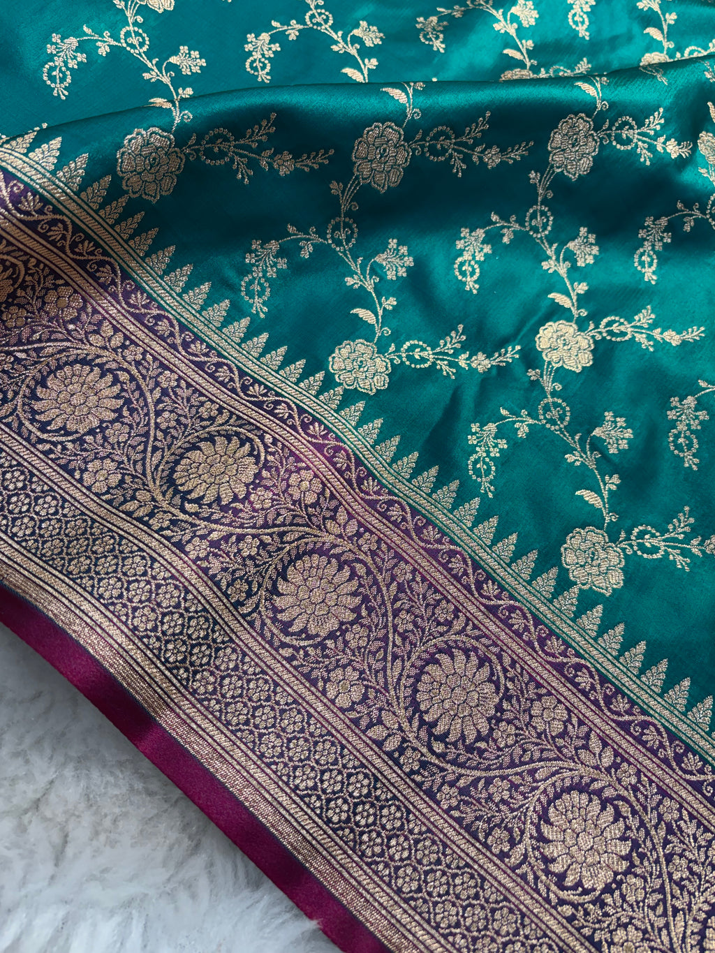 Sapphire Contrast Satin Silk Jaal Saree SS03