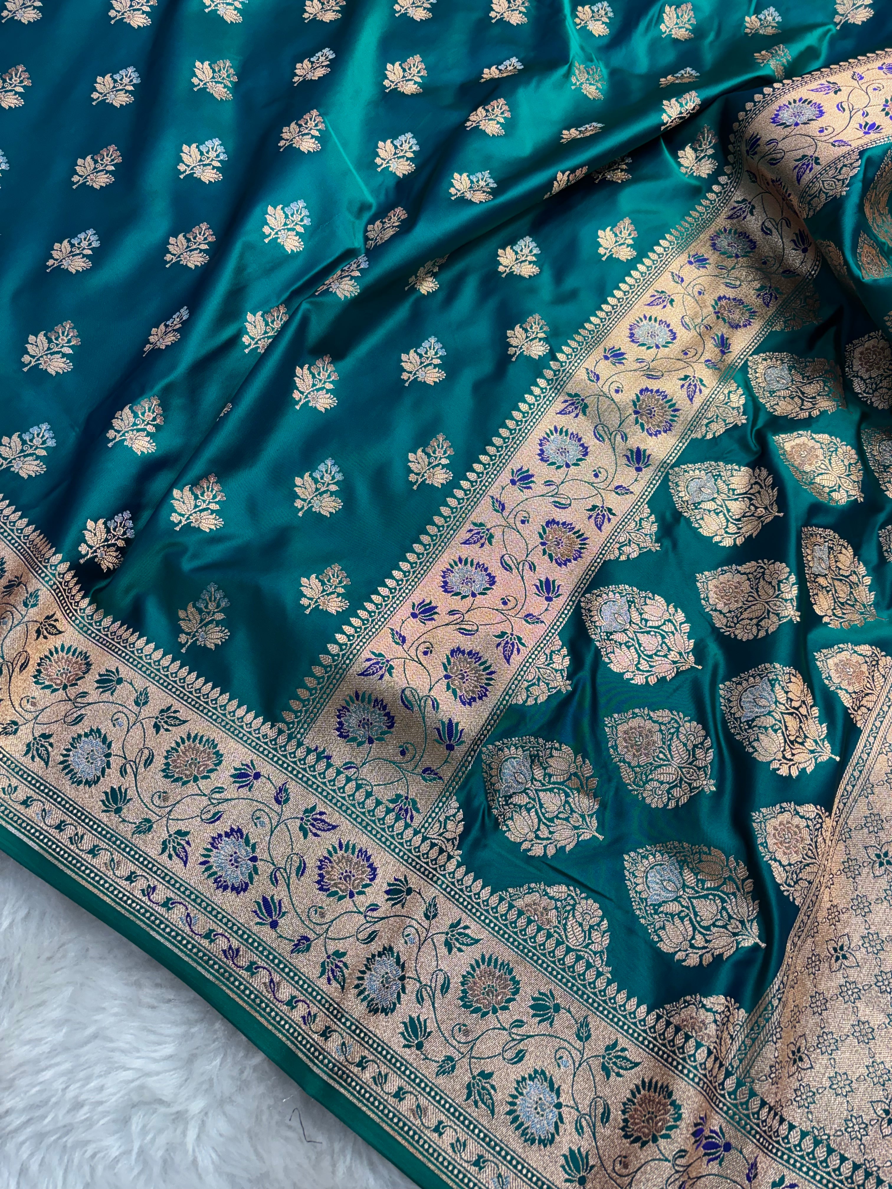 Dual Shade Sapphire Satin Katan Silk Meena Buti Saree SK19