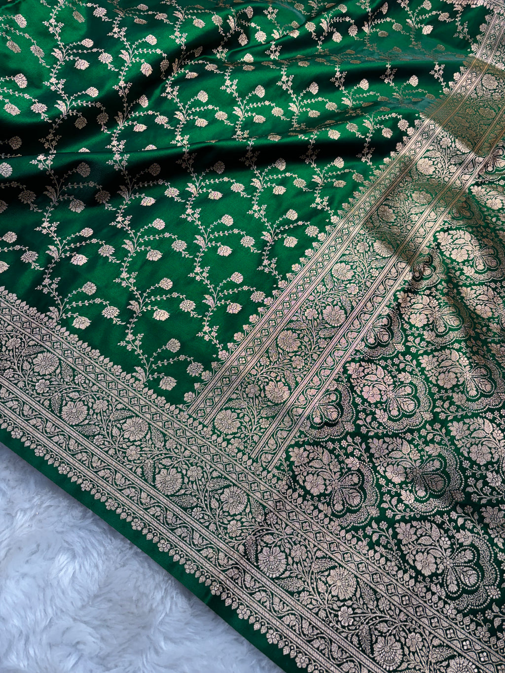 Bottle Green Satin Silk Saree SS02