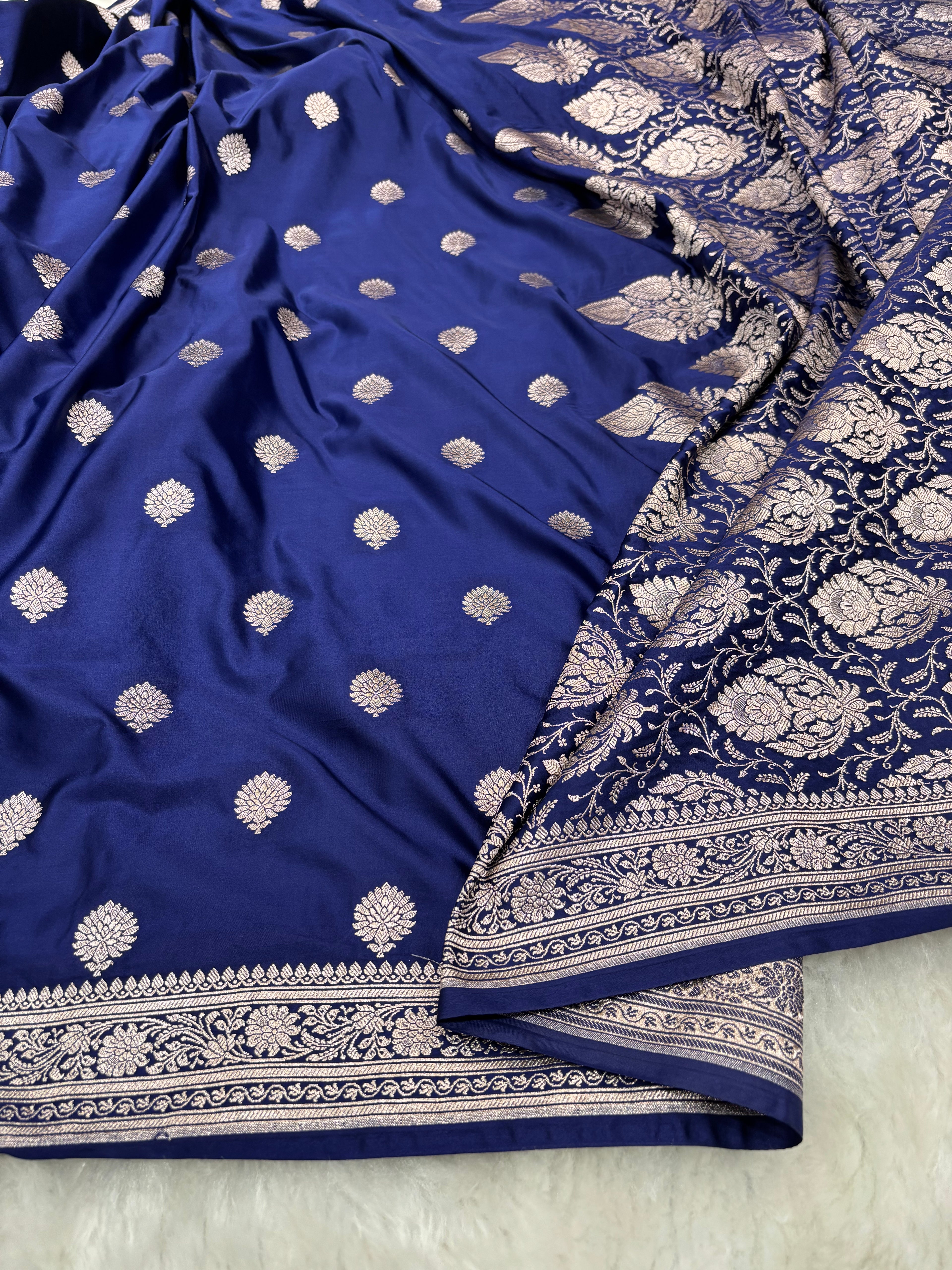 Navy Blue Mashru Silk Banarasi Saree with all over Motifs