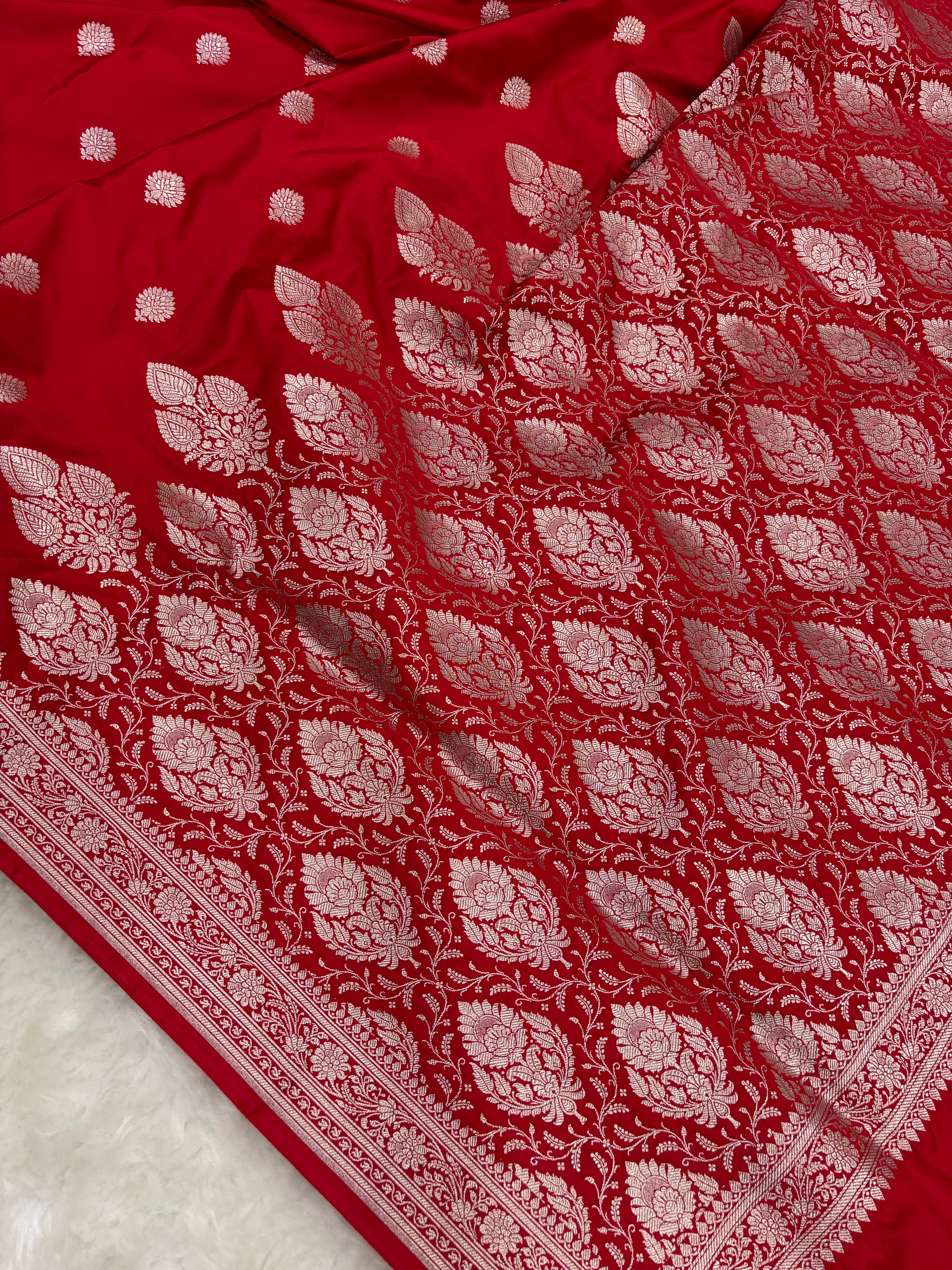 Red Mashru Silk Banarasi Saree with all over Motifs