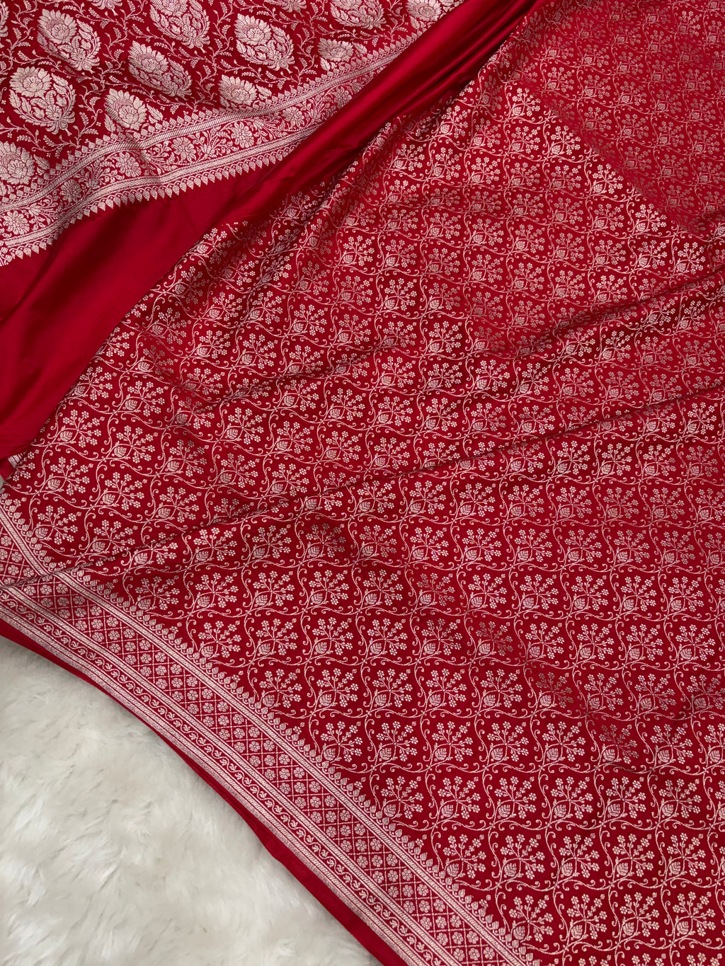 Red Mashru Silk Banarasi Saree with all over Motifs