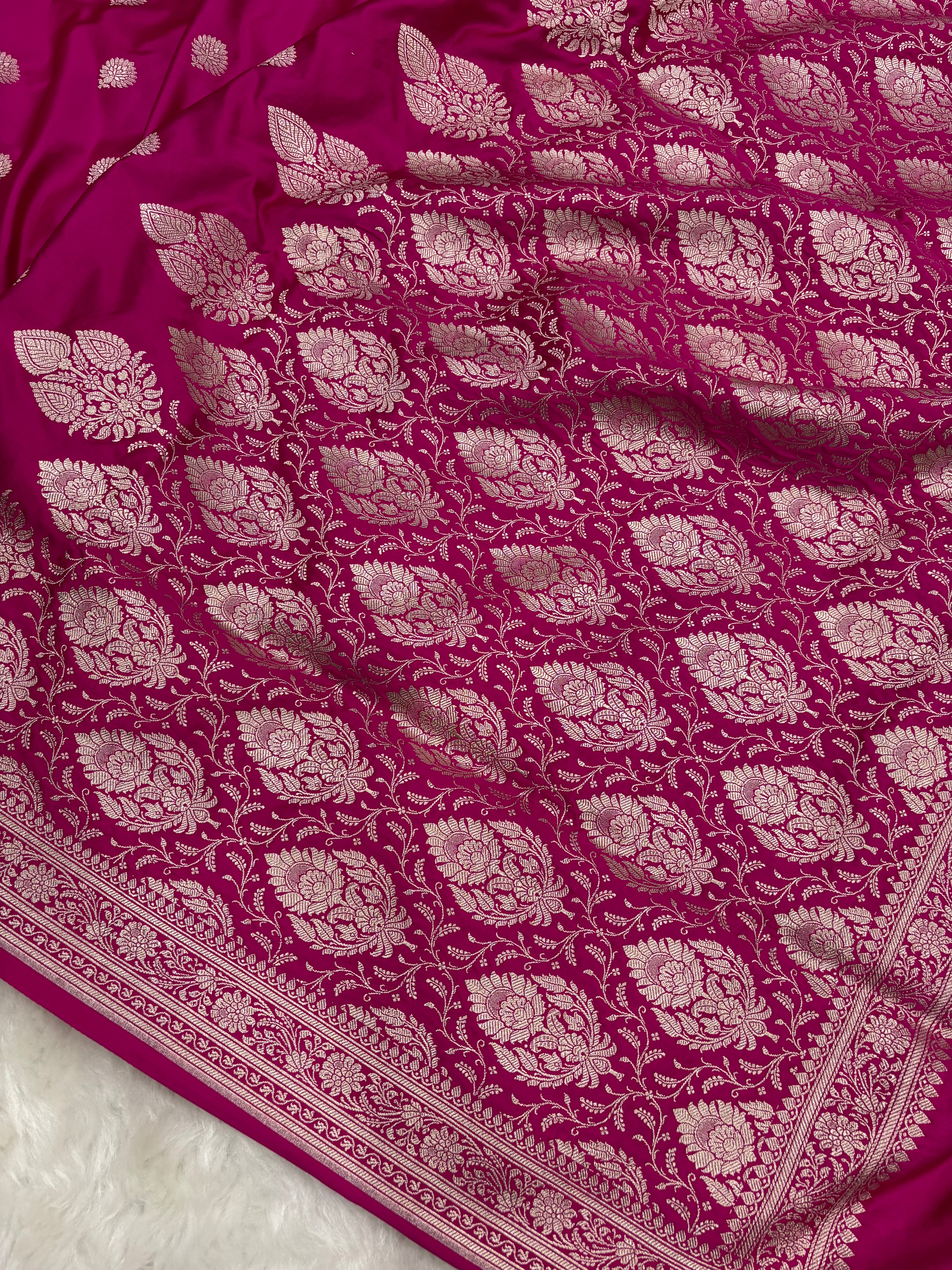 Rani Mashru Silk Banarasi Saree with all over Motifs