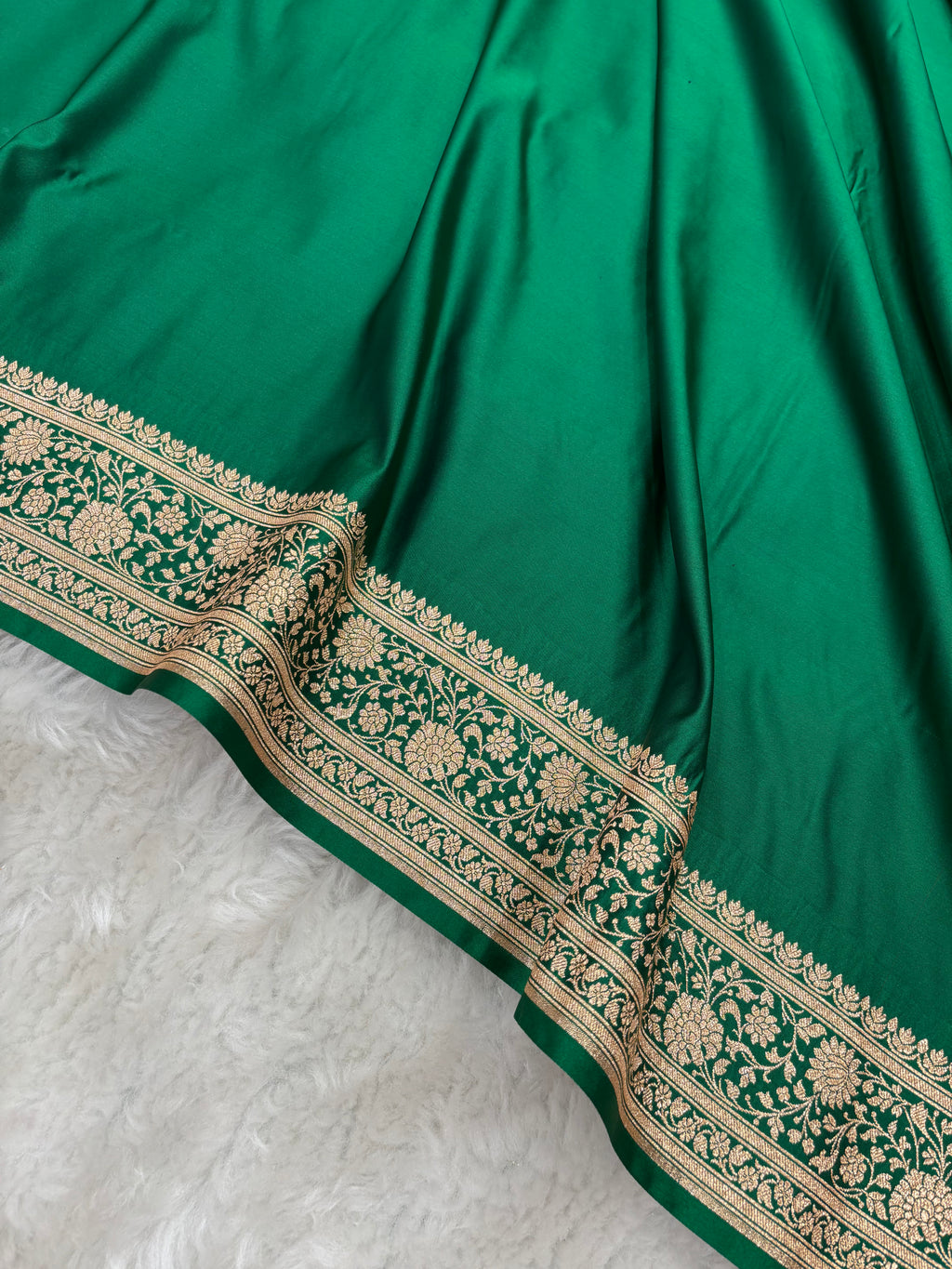 Plain Bottle Green Satin Katan Silk Saree